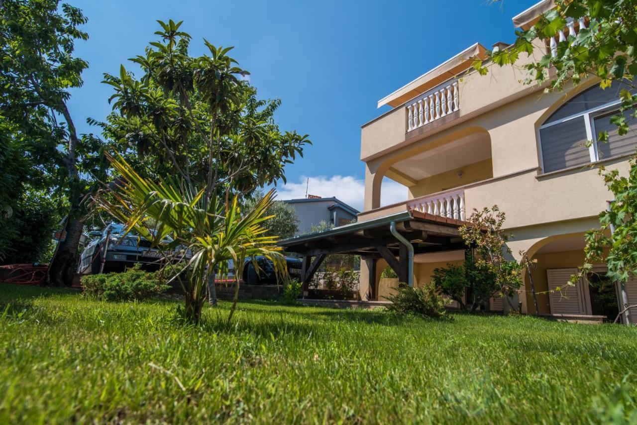 Apartments Bogdanic Krk I Krk Town Kültér fotó